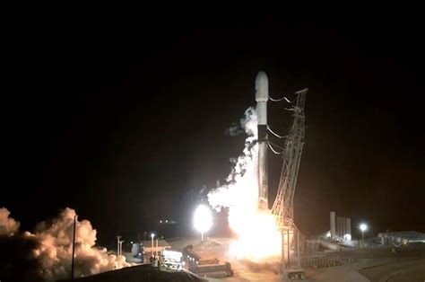 A SpaceX Falcon 9 rocket launched 2 German military satellites