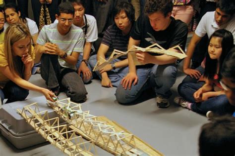 Day of activities demonstrates fun side to engineering | DailyNews