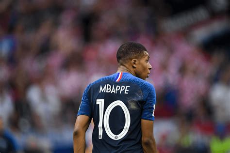 Mbappé: The Rigorous Exercise And Diet Routine Of The Next Great Soccer ...