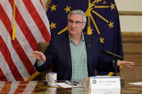 Indiana governor won’t back mandatory COVID-19 vaccine | WGN-TV