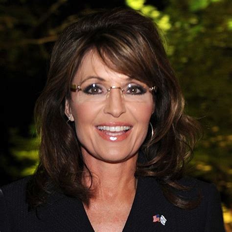 Sarah Palin - Family, Politics & Facts