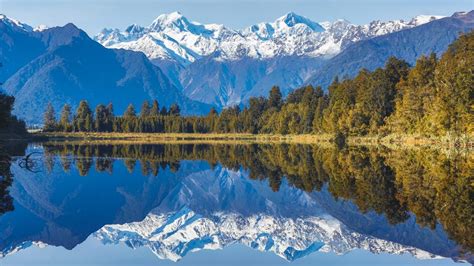 Lake Matheson with reflection, Westland National Park, South Island of New Zealand | Windows ...