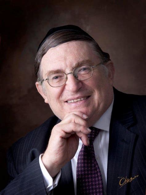 The Jewish Vues | An Exclusive Interview with Maggid & Mohel Rabbi Paysach Krohn