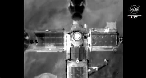 Spacex Dragon Docking