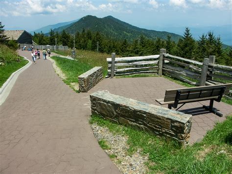 Mount Mitchell Summit Path – WNCOutdoors.info