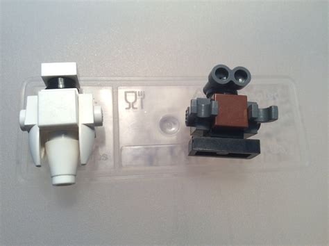 Lego WALL-E: WALL-E and Eve : 11 Steps - Instructables