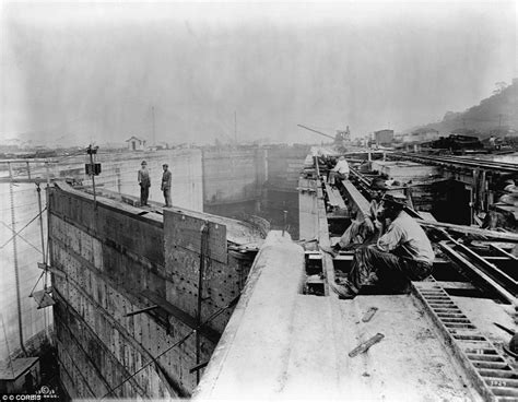 Incredible pictures that show the construction of the Panama Canal in 1881 | Daily Mail Online