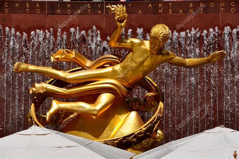 NYC: Prometheus Statue and Fountain at Rockefeller Center – Stock ...