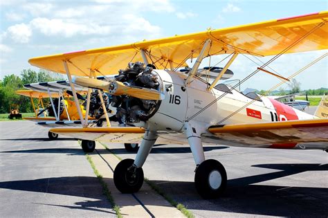 The Aero Experience: Stearman Flight Formation Clinic Held at Creve Coeur Airport