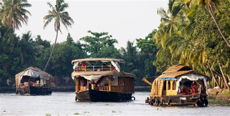 2 Nights & 3 Days Munnar Alleppey Houseboat Tour Package