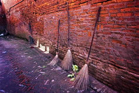 Free picture: old, wall, broom, tool, garbage, ground, brick, outdoor