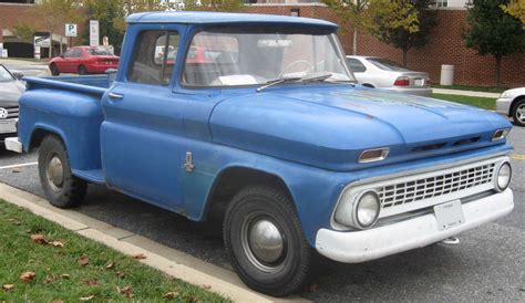 1975 Chevrolet Stepside Pickup - Information and photos - MOMENTcar