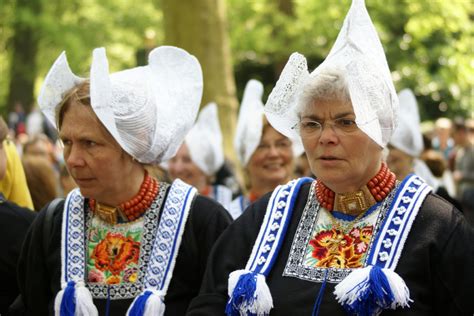 Top 11 Dutch Culture, Customs and Etiquette - toplist.info