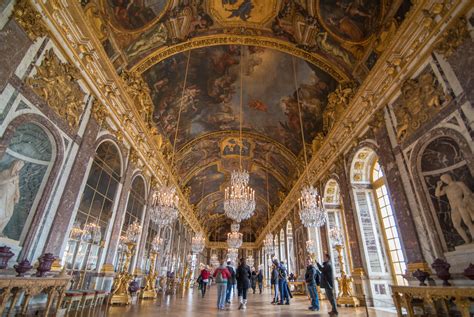 The Hall of Mirrors, Versailles Palace – Histories of the Unexpected