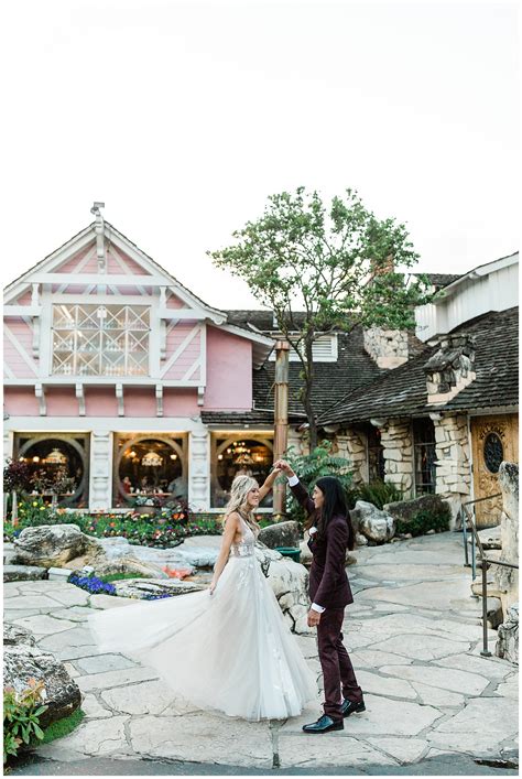 Valentine Wedding at the Madonna Inn » Megan Helm Photography