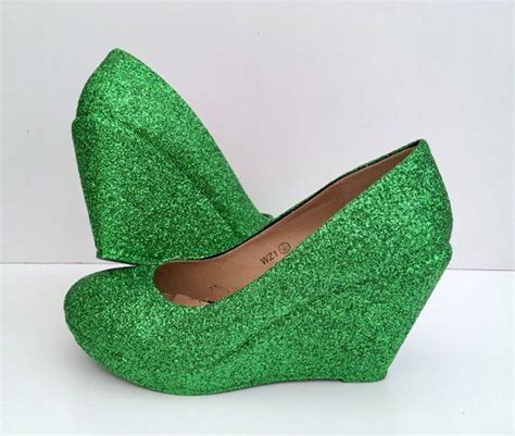 Gorgeous emerald green glitter wedge heels. (approx 4”) I can create glitter shoes in any colour ...