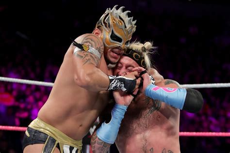 WWE 205 Live results (Oct. 24, 2017): Kalisto vs. Enzo Amore - Cageside ...