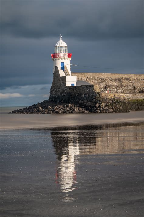 Balbriggan Lighthouse Low Tide – Aidan Curran Photography