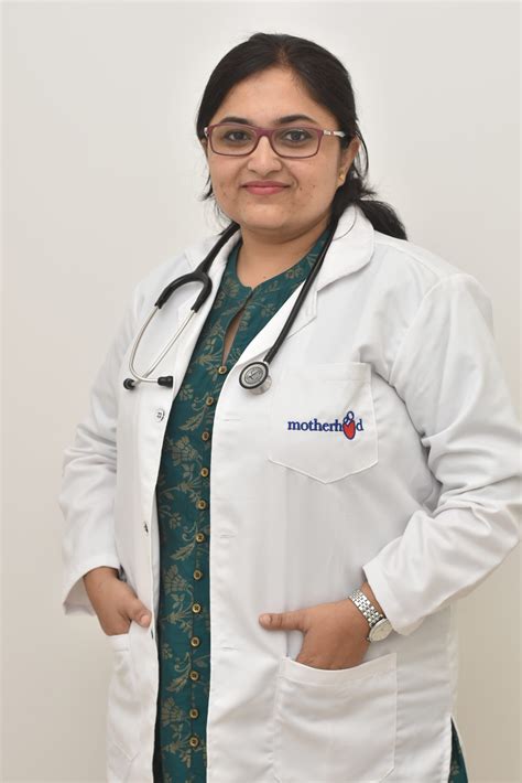 Dr. Rashmi R - Best Consultant Pediatrician and Neonatologist at Motherhood Hospital, Whitefield ...