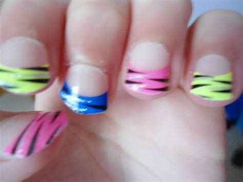 stick on nails; turned out pretty good! :) | Stick on nails, Nails ...