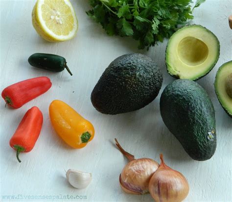 Guacamole Recipe Ingredients | Five Senses Palate