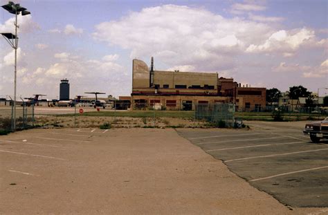 Chicago Midway Airport - Looking North from the South Terminal Parking Lot | Flickr - Photo Sharing!