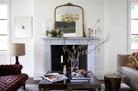 35 Mantel Décor Ideas That Look Amazing in Any Space