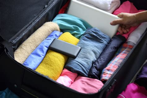 Comment faire ses bagages pour votre voyage post-lockdown | Skyscanners ...