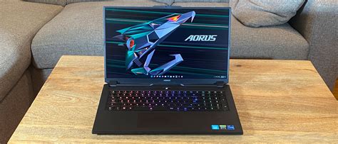 Gigabyte Aorus 17 XE4 Review: A Small Bump Up | Tom's Hardware