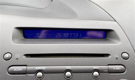 [SOLVED] How to unlock a Honda Civic Radio (2006 - 2012)