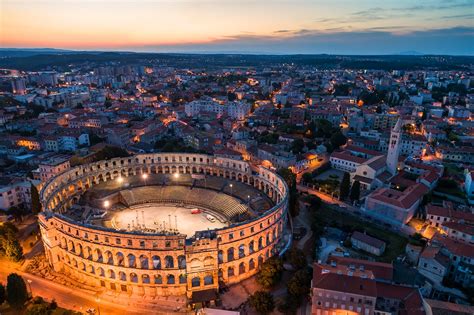 5 Best Nightlife in Pula - What to Do at Night in Pula - Go Guides