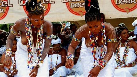 Vodoun vudu or Voodoo devotees dancing traditional Agbaza dance of of the Ewe people – WeAfrique ...