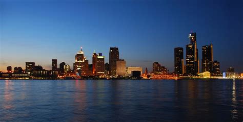 Detroit Skyline - Night - Display Group