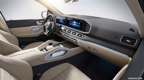 2020 Mercedes-Benz GLS - Interior | Caricos