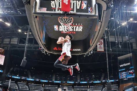 Portland Trail Blazers' Anfernee Simons Wins NBA Slam-Dunk Contest