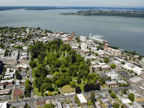 Wright Park, Tacoma Photograph by Andrew Buchanan/SLP