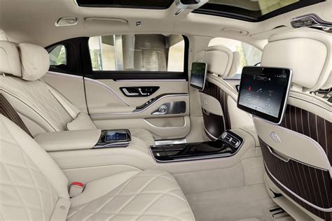 Novo Mercedes-Maybach S680 V12: fotos e preços revelados para Europa