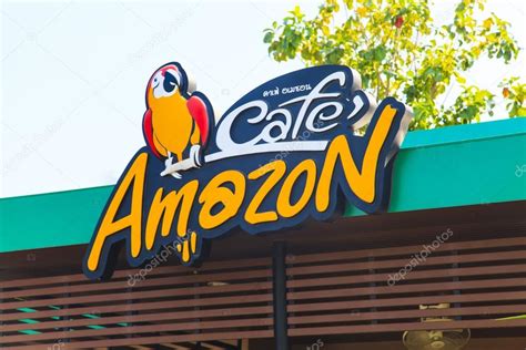 Cafe Amazon, Cafe Amazon logo – Stock Editorial Photo © Naypong #117545314