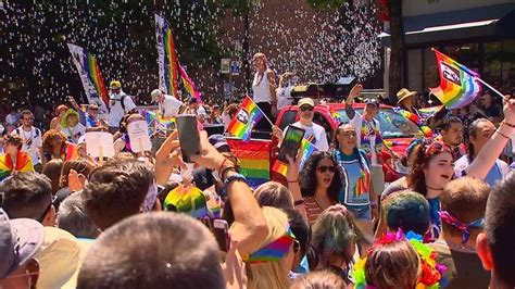 Time to celebrate: Seattle Pride weekend kicks off with fun, festive ...