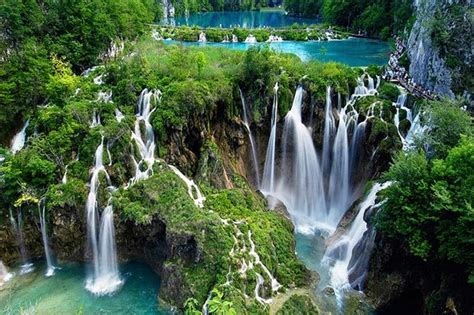 Plitvice Lakes National Park Guided Tour from Split 2024