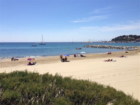 Grande Plage de Cavalaire | Water sports Cavalaire-sur-Mer | Golfe de Saint-Tropez Tourisme