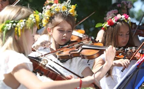 Why are Music Lessons Important For Children? - The Frisky