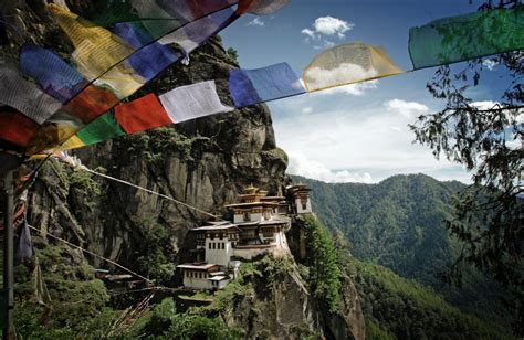 When is The Best Time to Visit to Bhutan IN 2021? The Winter.