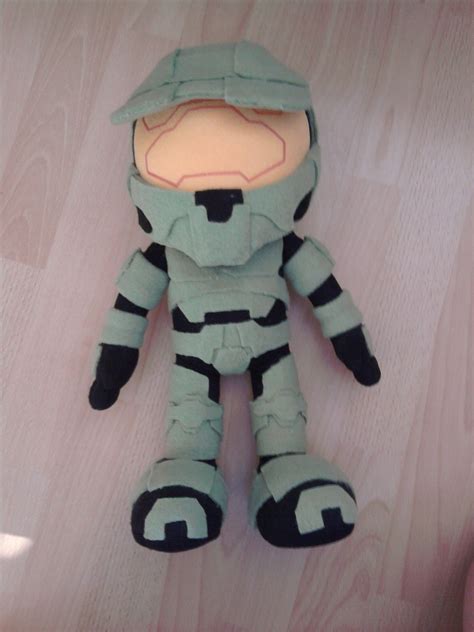 Master Chief Halo plush by adrien00082 on DeviantArt | Halo master chief, Master chief, Halo