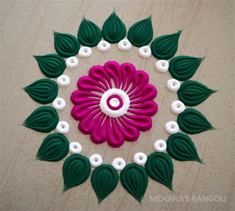 Latest And Unique Flower Rangoli Design For Festivals | Very Easy ...