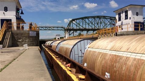 Genesee Beer Tanks Passing Through Lock 8 Erie Canal System - YouTube