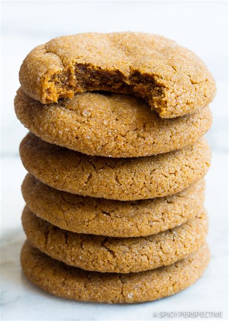 Chewy & Soft Molasses Cookies - A Spicy Perspective