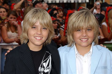 Celebrity Twins: 11 Famous Stars Who Have Twins - Flipboard