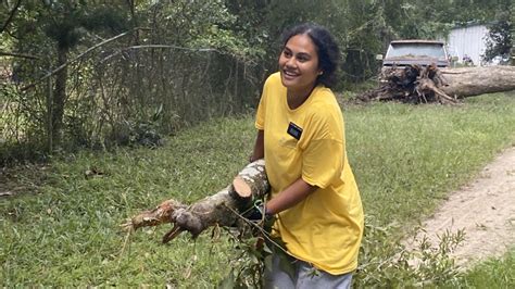 Latter-day Saint Volunteers Help With Hurricane Idalia Relief Efforts in Florida