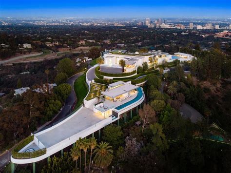 $695 million Bel-Air mega-mansion ‘The One’ finally sells for $191 million at auction | news.com ...